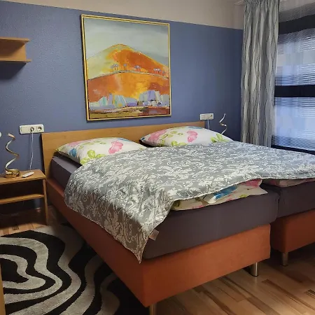 Zum Goldenen Hirsch Am Paulaner * Höxter