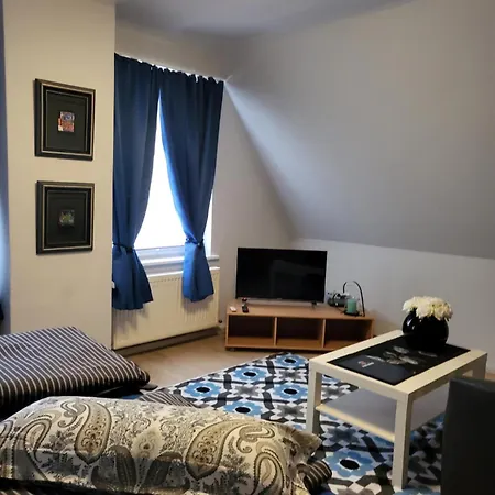 Zum Goldenen Hirsch Am Paulaner