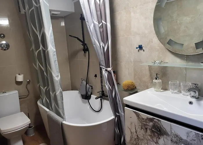 Zum Goldenen Hirsch Am Paulaner *