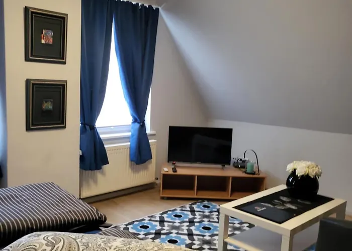 Zum Goldenen Hirsch Am Paulaner